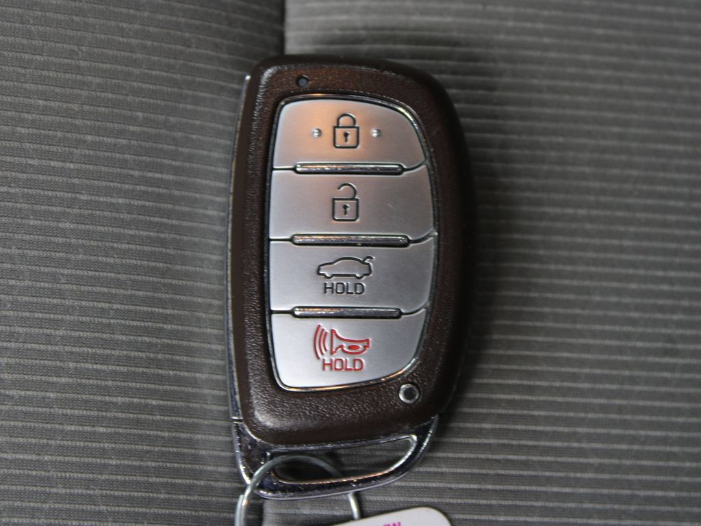 Used 2018 Hyundai Elantra Value Edition FWD image 55