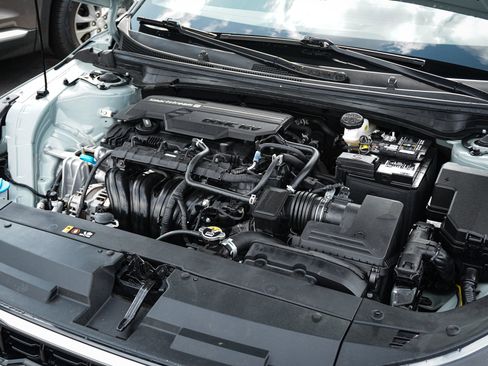 Used 2025 Kia K4 GT-Line w/ GT-Line Premium Package image 37