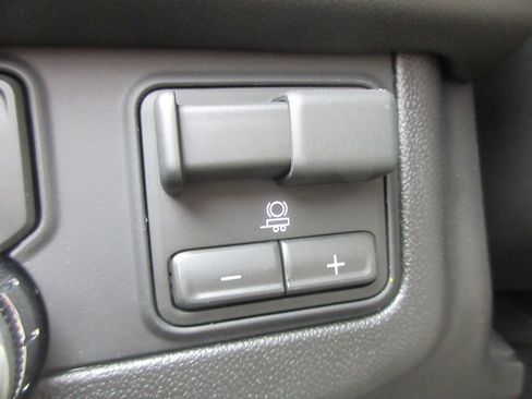 New 2026 GMC Yukon Elevation w/ Elevation Premium Package AWD/4WD image 20