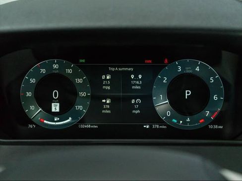 Used 2024 Land Rover Range Rover Velar S AWD/4WD image 23