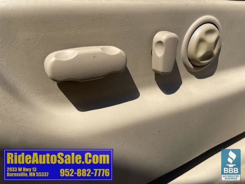 Used 2008 Chevrolet Tahoe LTZ w/ LTZ Preferred Equipment Group AWD/4WD image 18
