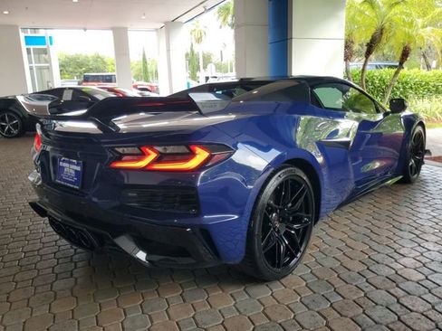 Used 2026 Chevrolet Corvette Z06 w/ Z07 Performance Package RWD image 4