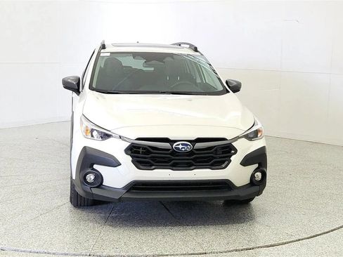 Used 2025 Subaru Crosstrek 2.5i Premium AWD/4WD image 2