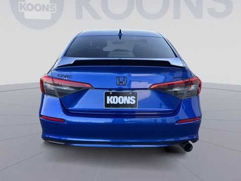 Used 2023 Honda Civic Sport image 15