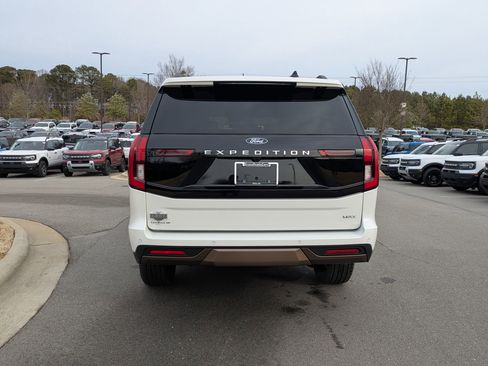 New 2026 Ford Expedition Max King Ranch image 5