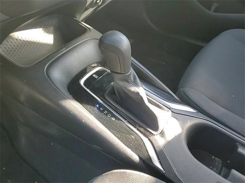 Used 2023 Toyota Corolla LE w/ LE Convenience Package image 21