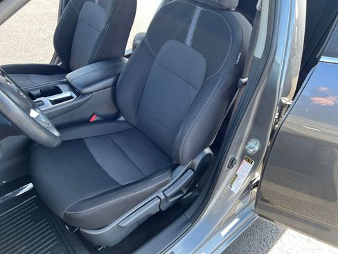 Used 2022 Nissan Sentra SV image 9