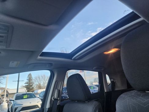 Used 2015 Honda Fit EX image 23