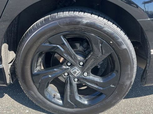 Used 2019 Honda Accord EX image 21