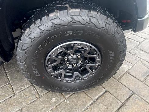 Used 2025 Ford F150 Raptor w/ Equipment Group 803A Raptor R AWD/4WD image 5