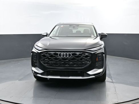 New 2026 Audi Q3 quattro 2.0T AWD/4WD image 2