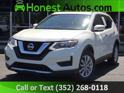 Used 2017 Nissan Rogue SV