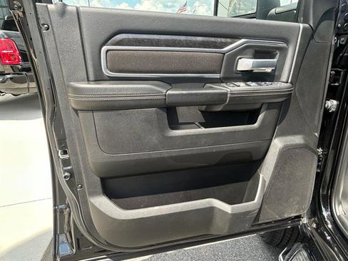 Used 2024 RAM 2500 Big Horn image 23