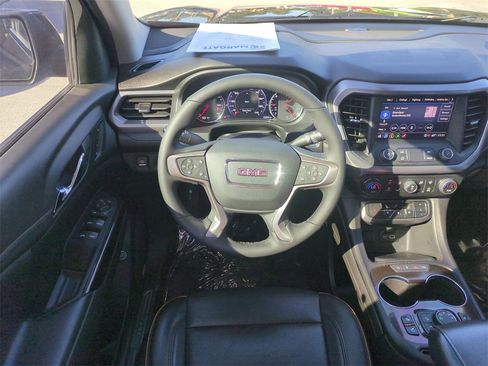 Used 2022 GMC Acadia AT4 w/ Technology Package image 18