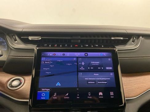 Used 2022 Jeep Grand Cherokee L Summit w/ Luxury Tech Group V AWD/4WD image 12