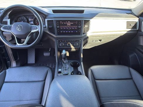 Used 2021 Volkswagen Atlas SE image 26