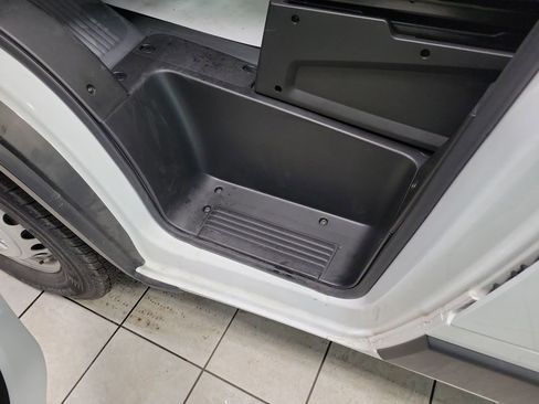 Used 2024 RAM ProMaster 2500 image 11