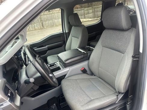 Used 2024 Ford F150 XLT w/ Equipment Group 302A MID image 40