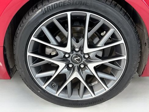 Used 2017 Lexus RC 200t F Sport RWD image 28