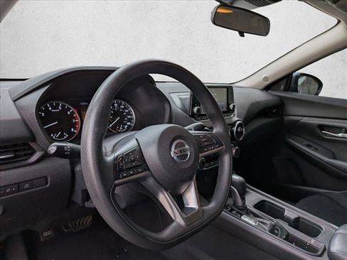 Used 2021 Nissan Sentra S FWD image 9
