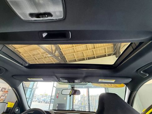 Used 2019 Honda Civic Si image 12
