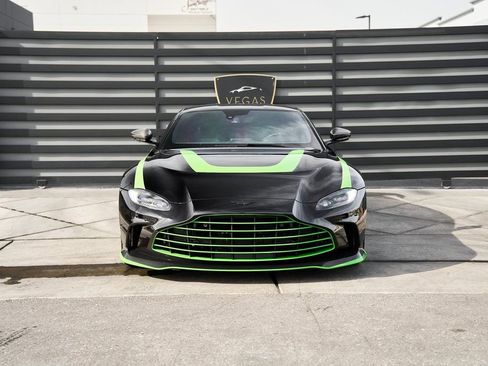 Used 2023 Aston Martin V12 Vantage image 30