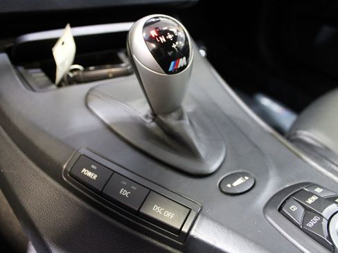 Used 2011 BMW M3 Coupe image 34