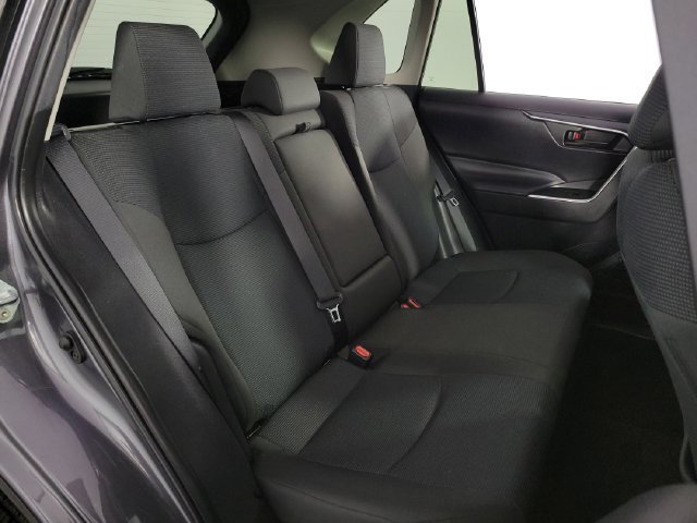 Used 2024 Toyota RAV4 LE AWD/4WD image 17