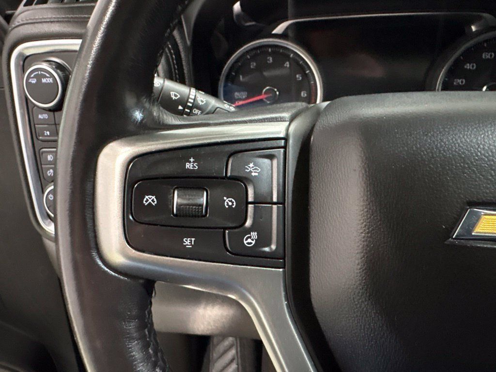Used 2021 Chevrolet Silverado 1500 LTZ w/ Technology Package AWD/4WD image 24