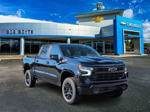 New 2026 Chevrolet Silverado 1500 LT Trail Boss w/ Convenience Package II AWD/4WD image 7