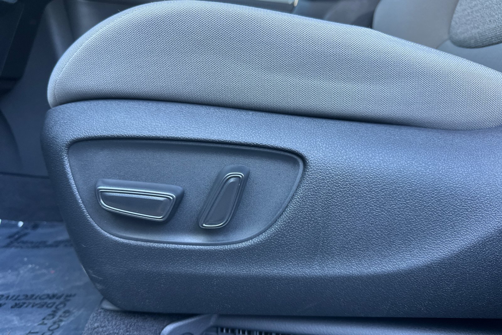 Certified 2026 Toyota Sienna LE FWD image 14
