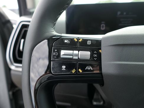 New 2026 Kia Sorento S image 13