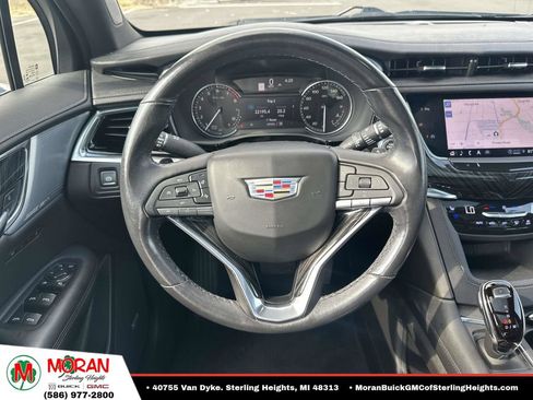 Certified 2023 Cadillac XT6 Premium Luxury AWD/4WD image 14