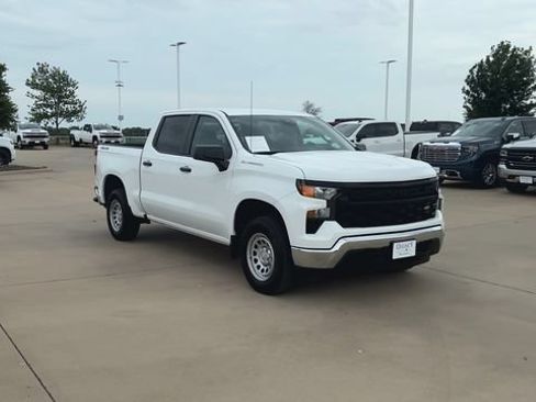 Used 2023 Chevrolet Silverado 1500 W/T w/ WT Value Package AWD/4WD image 3