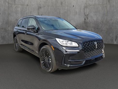 New 2026 Lincoln Corsair Reserve w/ Jet Appearance Package FWD image 31