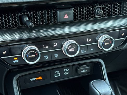 Used 2025 Honda CR-V EX-L image 18