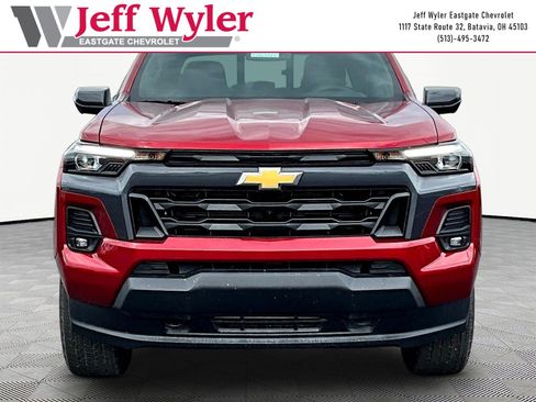 New 2026 Chevrolet Colorado LT w/ LT Convenience Package AWD/4WD image 2
