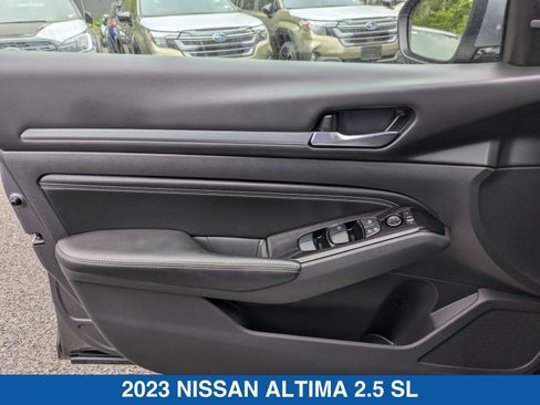 Used 2023 Nissan Altima 2.5 SL image 12