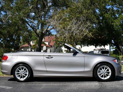 Used 2011 BMW 128i Convertible image 42