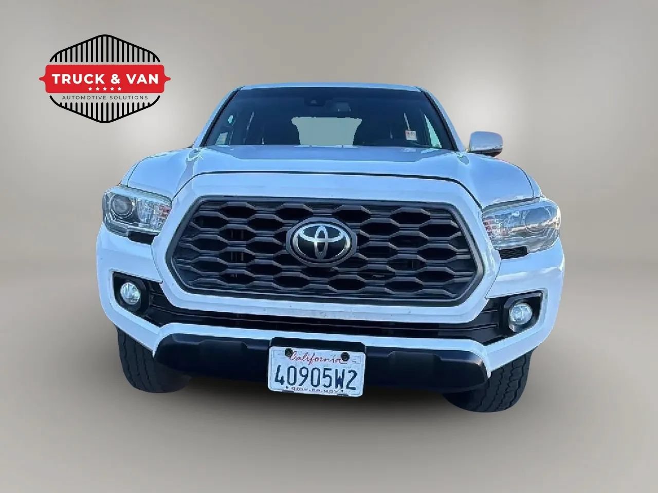 Used 2020 Toyota Tacoma TRD Off-Road AWD/4WD image 2