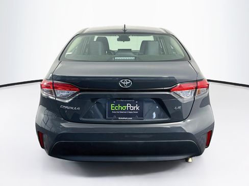 Used 2025 Toyota Corolla LE FWD image 7