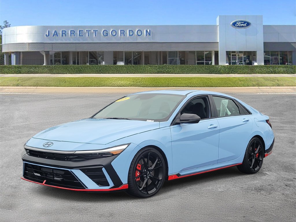 Used 2026 Hyundai Elantra N FWD image 2