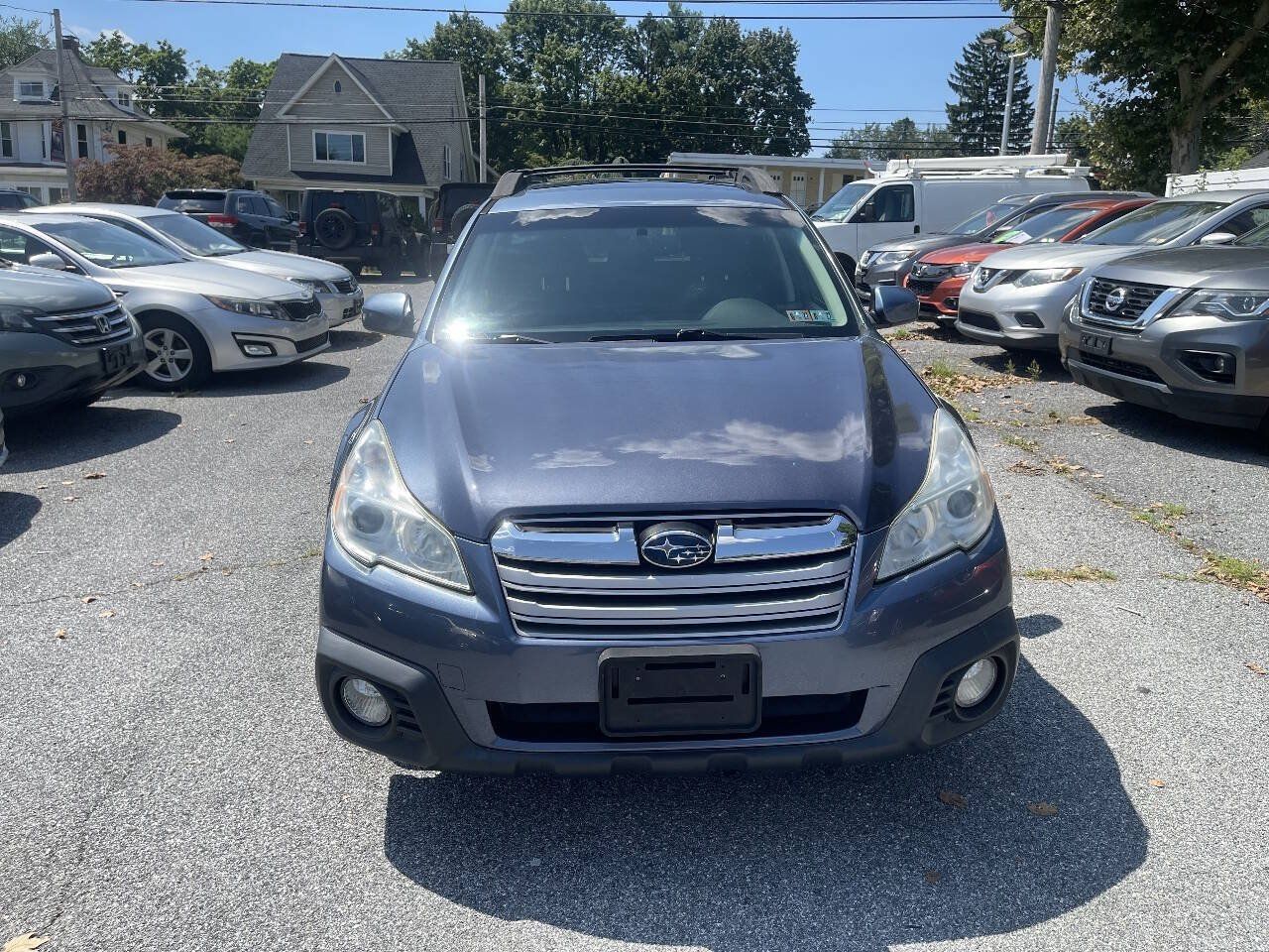 Used 2013 Subaru Outback 2.5i Premium AWD/4WD image 3