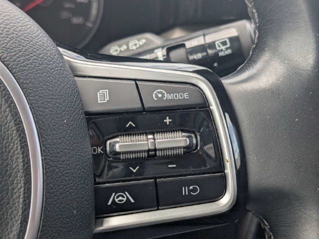 Used 2023 Kia Sorento S w/ Panoramic Sunroof Package AWD/4WD image 24