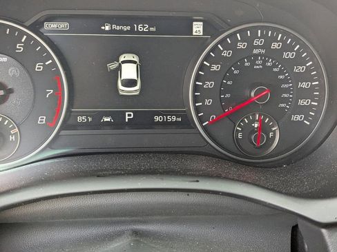 Used 2020 Kia Stinger GT1 image 28