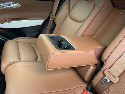 New 2026 Genesis GV70 2.5T Advanced image 15