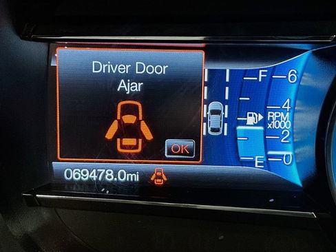Used 2019 Ford Explorer Sport w/ Equipment Group 401A AWD/4WD image 15