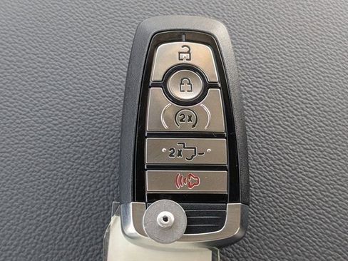 New 2026 Ford F350 Lariat AWD/4WD image 36