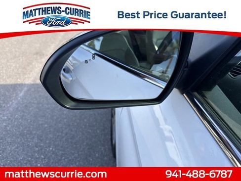 Used 2020 Hyundai Elantra Limited FWD image 8