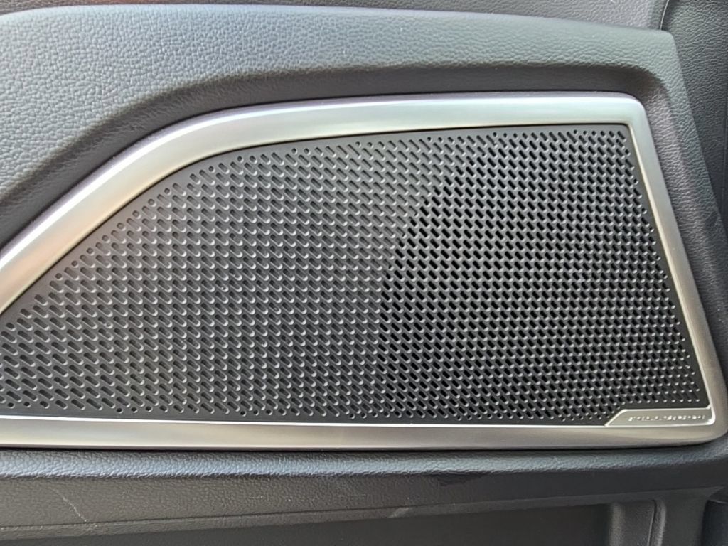 Used 2024 Kia Telluride EX X-Line AWD/4WD image 32